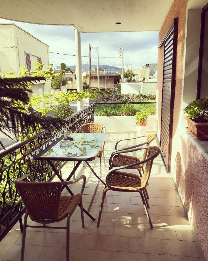 Evripides Vintage Airport Apartment Spata  Luaran gambar